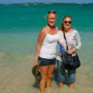 Meet your Posher, Cecily